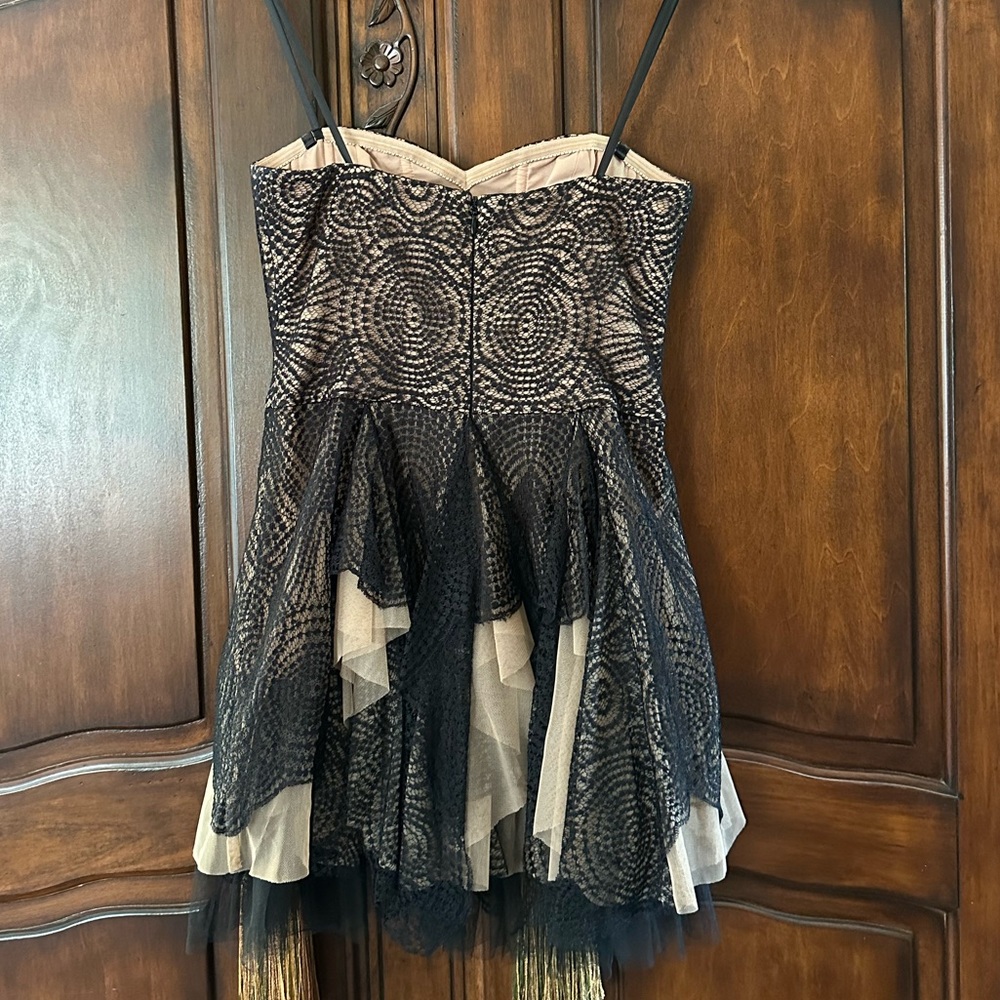BCBGMaxAzria Ruffle Dress & Rhinestone Belt - Picture 3 of 6